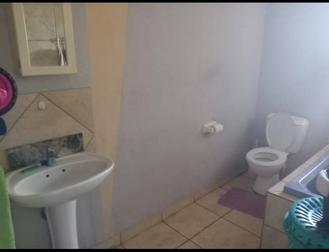 2 BEDROOM APARTMENT FOR SALE IN PRETORIA WEST